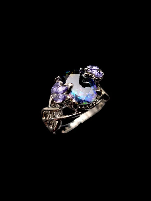 Rings with wave patterns for ocean vibes -Vintage Simulated Mystic Topaz and Tanzanite Silver Toned Costume Ring