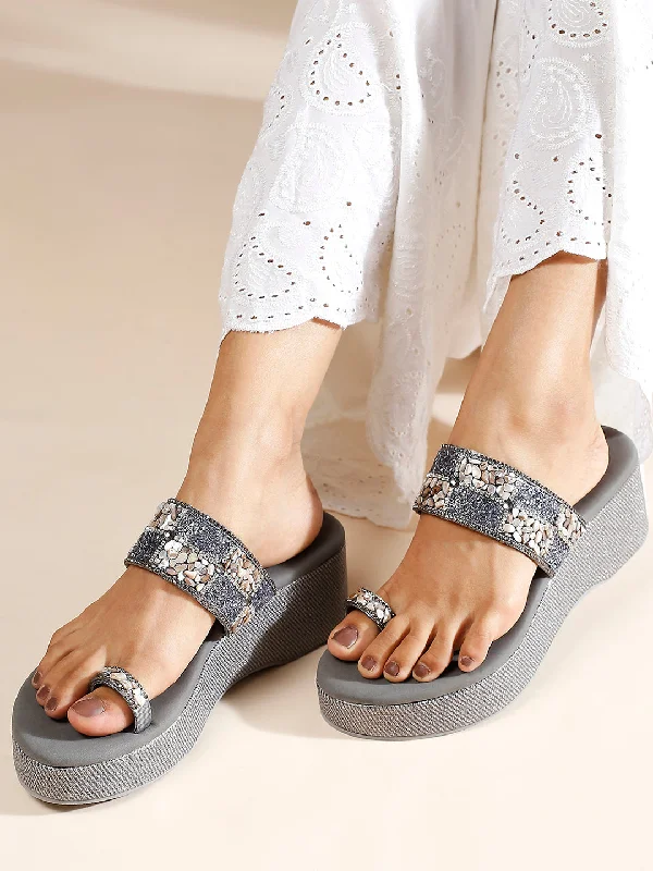 Comfortable sandals for men with textured footbed and durable straps for long wear-Women Pewter Embellished Ethnic Jute Finish One Toe Wedge Heels