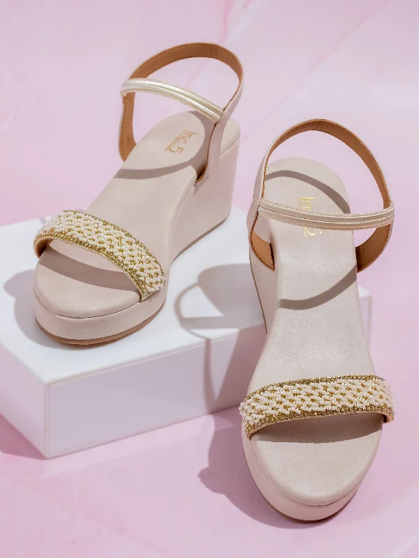 Trendy sandals for women with braided straps and comfortable footbed for casual style-Women Beige Embellished Ethnic Wedge Heels