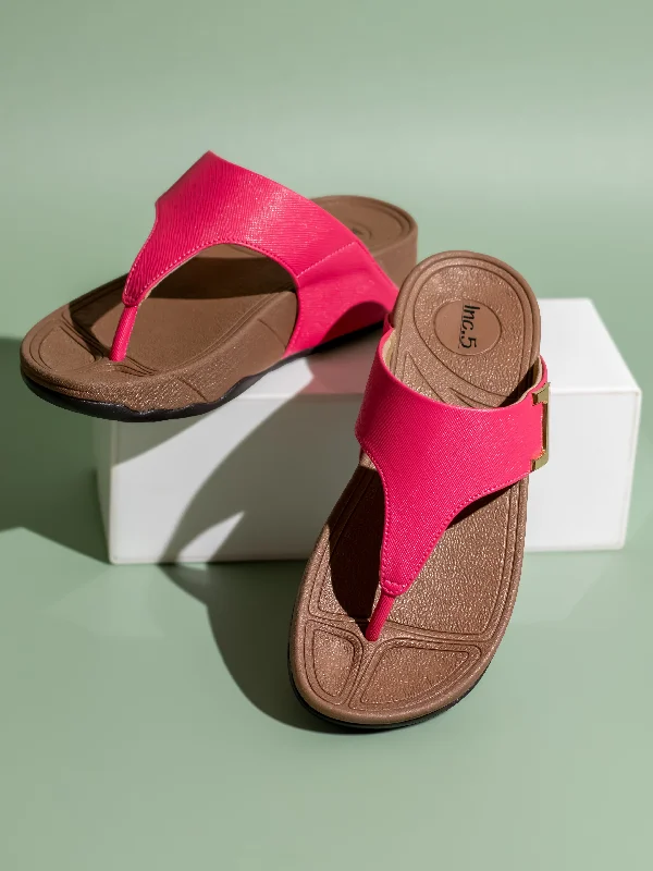 Stylish sandals for men with sporty design and cushioned footbed for maximum comfort-Women Pink Textured Open Toe Comfort Heels