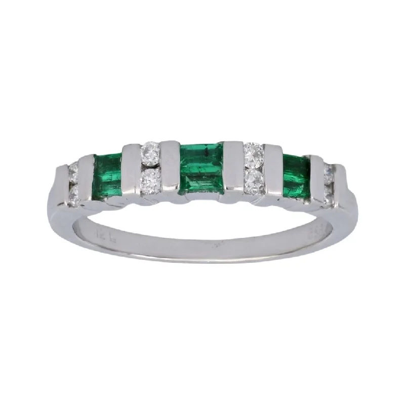 Rings with peridot gems for fresh green -Emerald Ring (Emerald 0.39 cts. White Diamond 0.15 cts.)