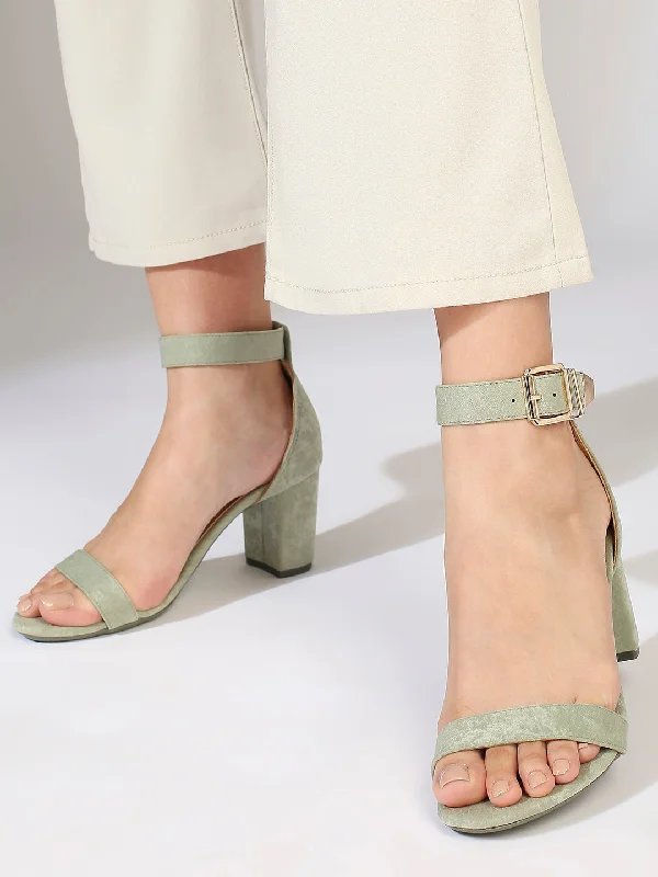 Beach sandals for women with flip-flop style and waterproof construction for comfort-Women Pista Textured Open Toe Ankle Loop Party Block Heels With Buckle