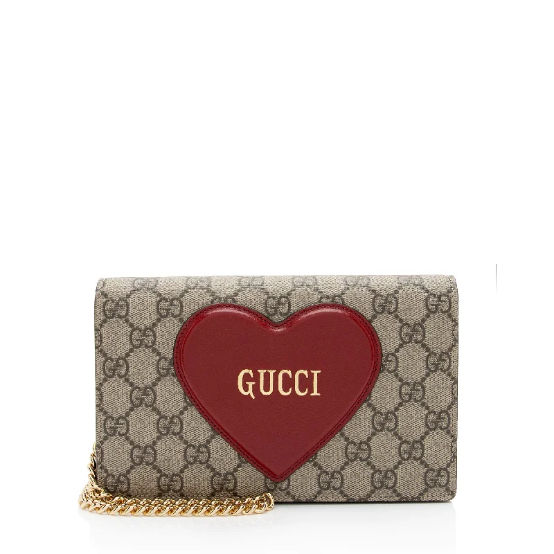 Handle bags with thick handles for support -Gucci GG Supreme Script Logo Heart Wallet on Chain