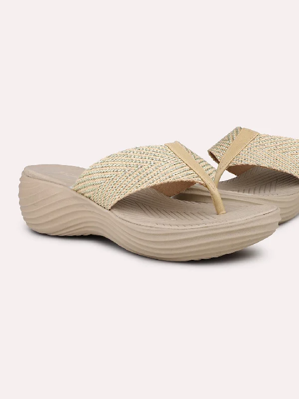 Casual sandals for men with adjustable straps and breathable material for comfort-Women Beige Textured Open Toe Comfort Heels