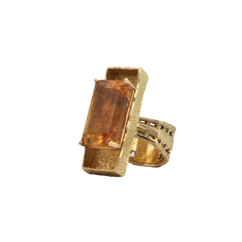 Rings with starburst topaz for radiant beauty -Mid-Century Brutalist 17.0ct Citrine 18K Gold Ring