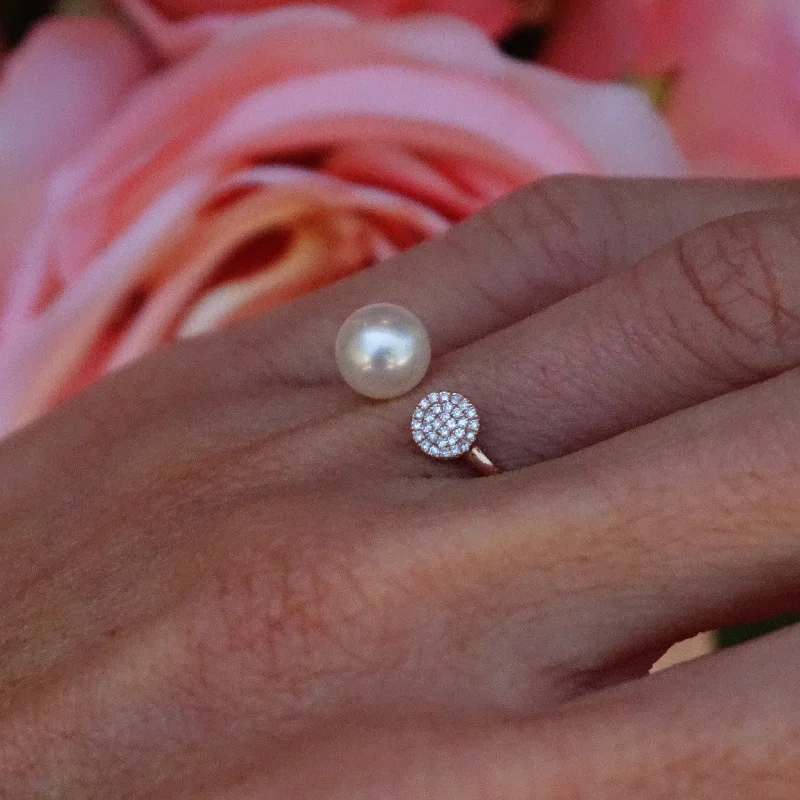 Rings with herkimer diamonds for raw clarity -Mini Diamond Disc and Pearl Ring