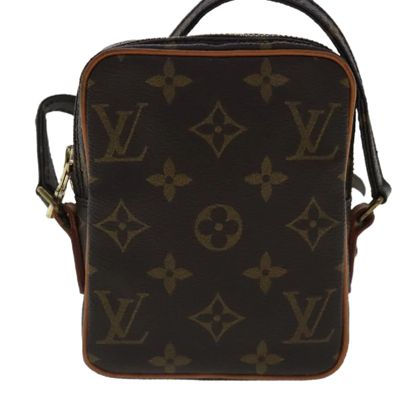 Handle bags with camouflage patterns for edge -Louis Vuitton Danube  Canvas Clutch Bag (Pre-Owned)