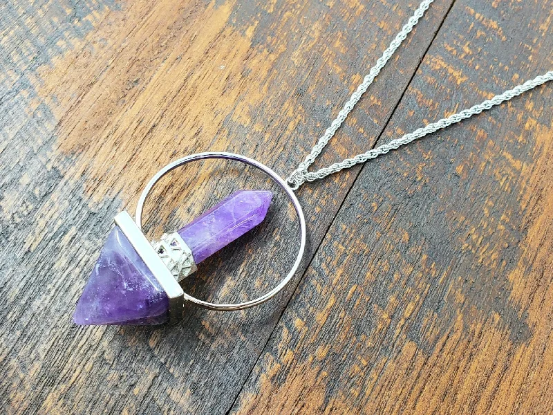 Best necklaces and pendants with sterling silver for an affordable yet stylish choice-Geometric Amethyst Necklace