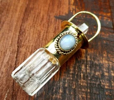 Best necklaces and pendants with zodiac signs for a celestial, astrology-inspired vibe-Gold Moonstone Perfume Bottle Necklace