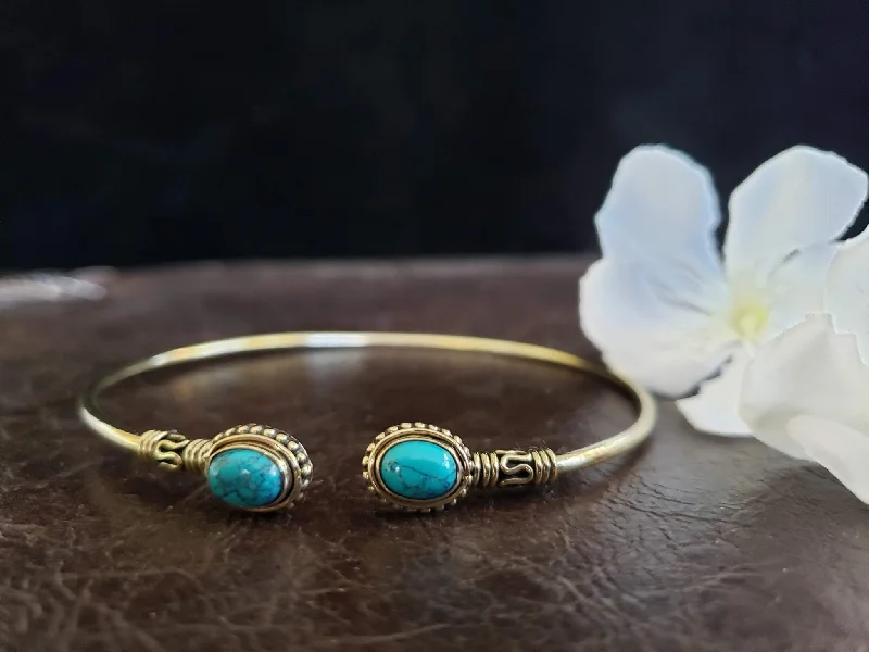 Necklaces and pendants with lotus flower designs for a spiritual, peaceful vibe-Simple Turquoise Arm Cuff