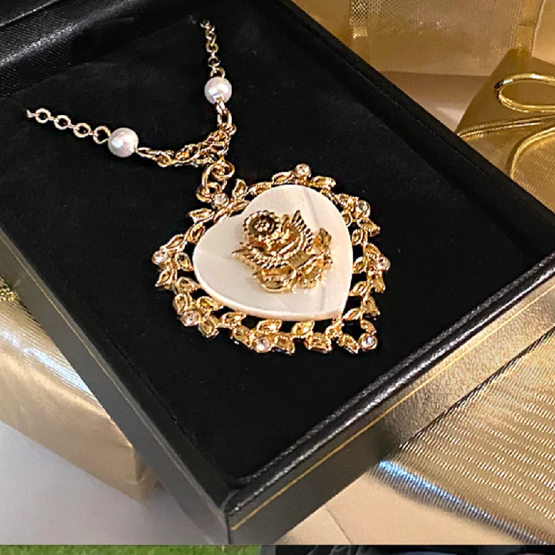 Best necklaces and pendants with vintage lockets for a nostalgic, sentimental look-Mother of Pearl Heart with Great Seal Necklace