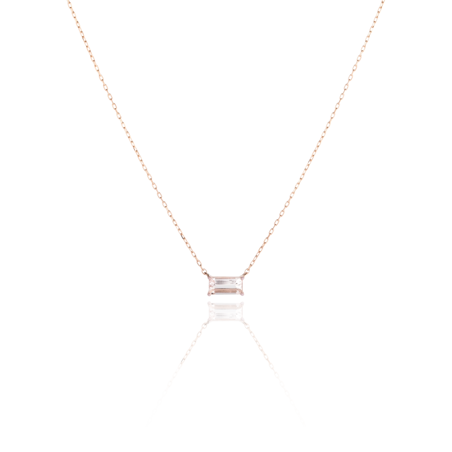 Best necklaces and pendants with seashell designs for a tropical, beachy vibe-Necklace PAULA Morganite